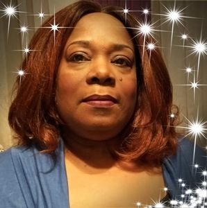 Meet your Posher, Evelyn